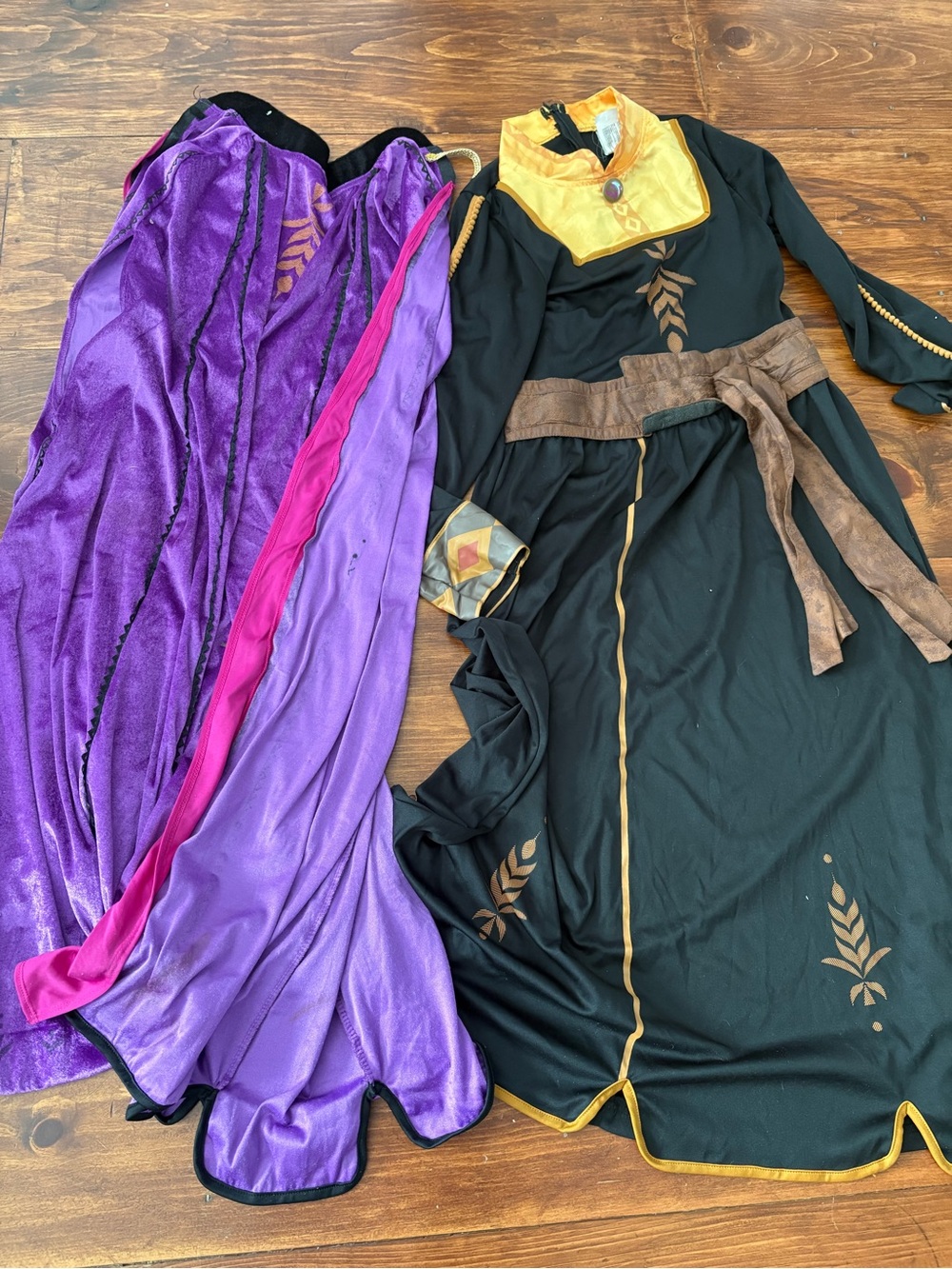 Anna from Frozen Adult Costume Set with Cape